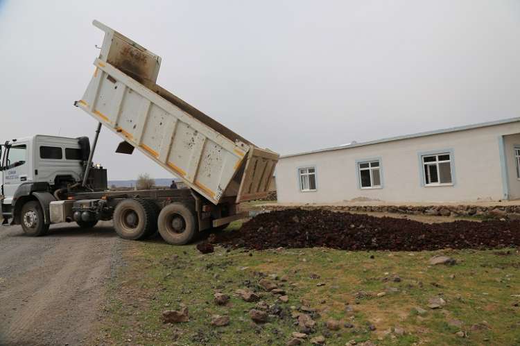 Doğanlar Mahallesi'nde Yol Çalışmaları Yapılıyor 